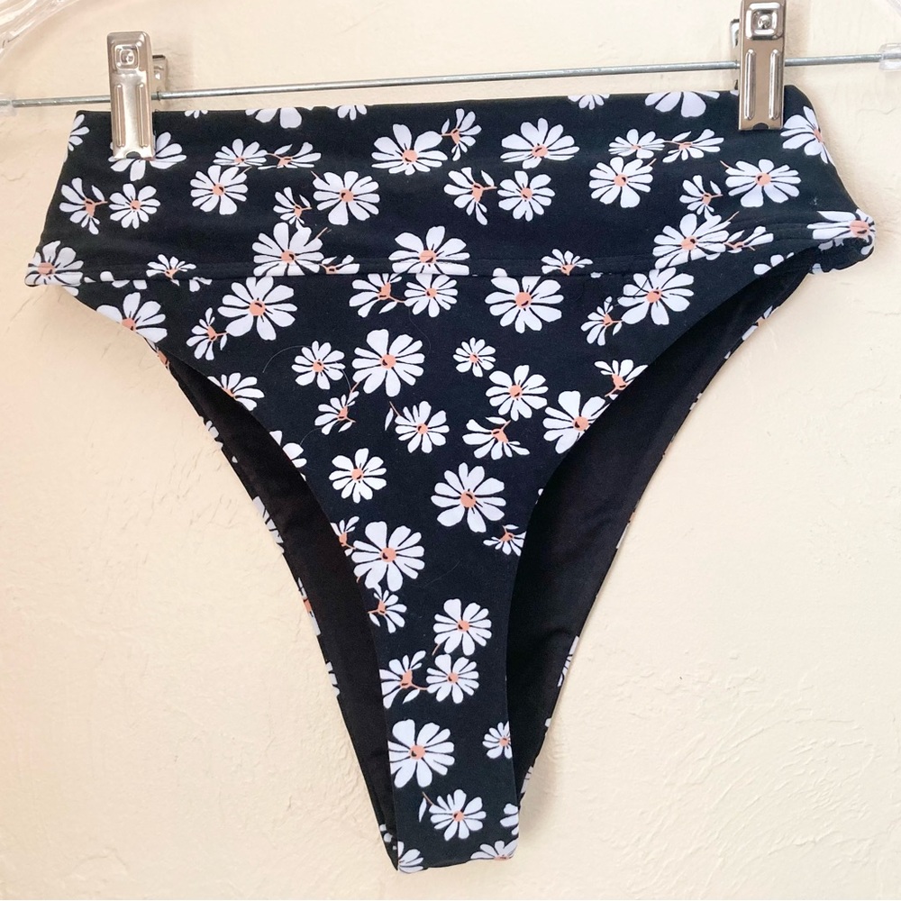 Forever 21 Women's High-cut Bikini Bottoms Black Daisy Print Size S